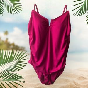 🍃TIME AND TRU purple swimsuit with neckline